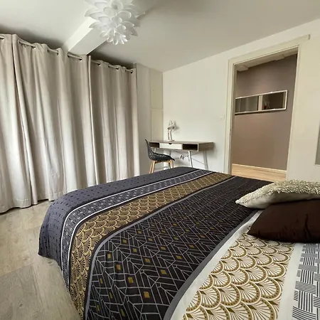 A Proche De Colmar Et Kaysergberg.